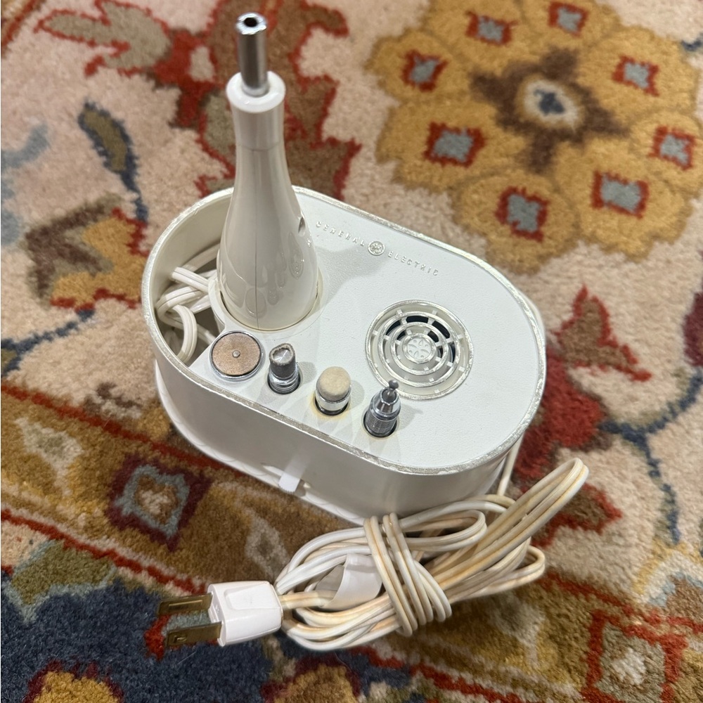 Vintage GE Manicure Tool
